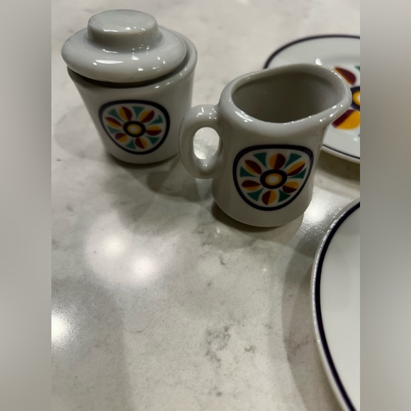 Vintage Folk Art 18 piece mini porcelain tea set, Made in Japan - Picture 7 of 11